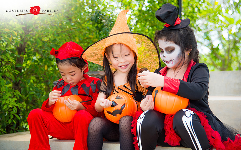 Wigs, Capes, and Learning: The Role of Dress-Up in Play-Based Learning for Kids